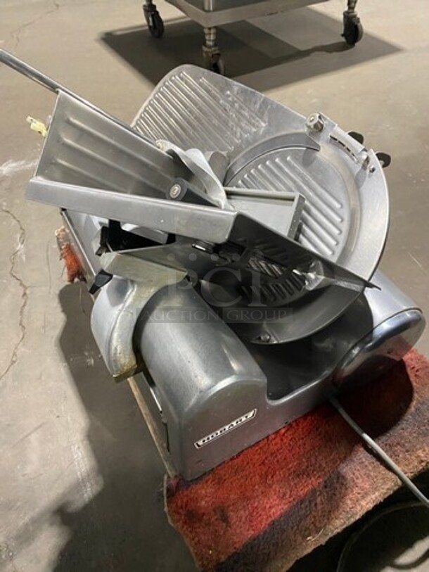 Hobart Commercial Countertop Deli/ Meat Slicer! All Stainless Steel! Model: 1612E SN: 561015680 115V 60HZ 1 Phase - Image 3 of 9