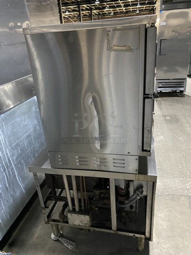 Wow! Vulcan Electric Powered Commercial Dual Cabinet Steamer! Model VGX24E Serial 2710950! 208V 3 Phase! On Legs!  - Image 3 of 8