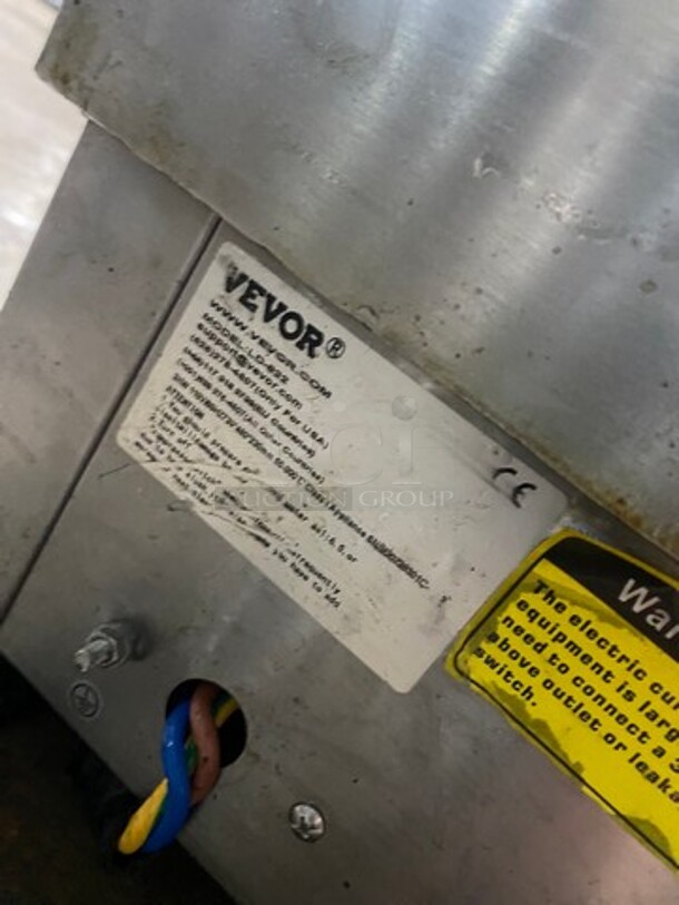 Vevor Commercial Countertop Flat And Grooved Grill Combo! With Back And Side Splashes! All Stainless Steel! Model: LDS22 - Image 8 of 9