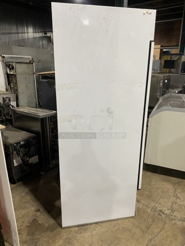 Beverage Air 2 Door Glass Reach In Freezer Merchandiser! Model MT49W55 Serial 6155809! 115V 1 Phase!  - Image 3 of 9