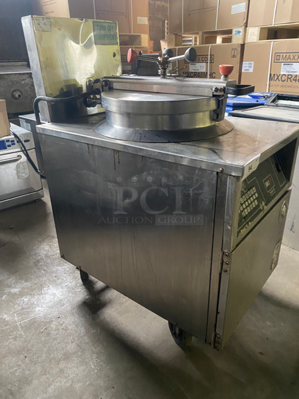 BKI Commercial Electric Powered Pressure Fryer! With Frying Basket! All Stainless Steel! On Casters! Model: FKMFC 208V 60HZ 3 Phase - Image 2 of 10
