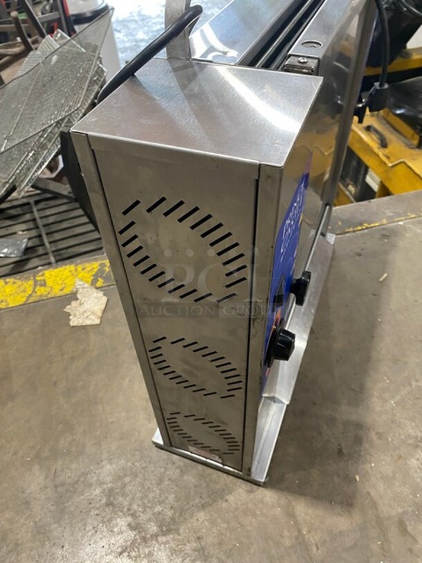 Prince Castle Stainless Steel Commercial Countertop Vertical Bun Toaster! MODEL 297-T20 SN: AA0003638 115V - Image 2 of 9