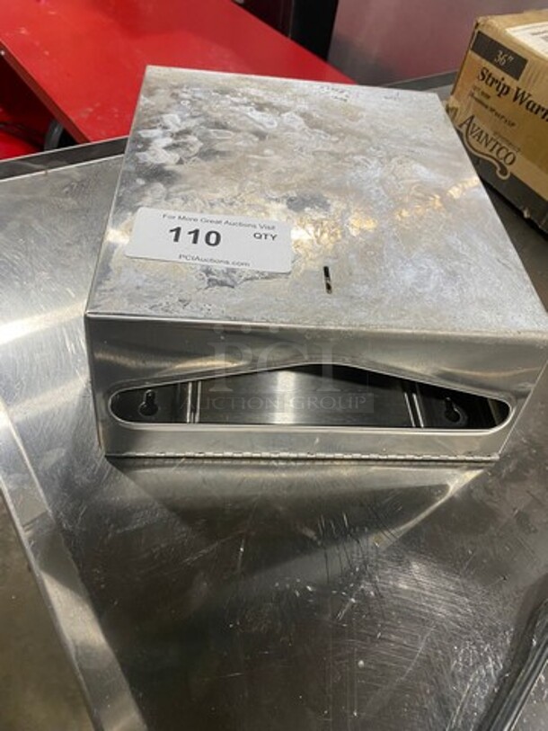 Wall Mount Metal Paper Towel Dispenser! - Image 5 of 5