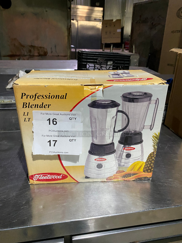 NEW! IN THE BOX! Fleetwood Commercial Professional Blender!