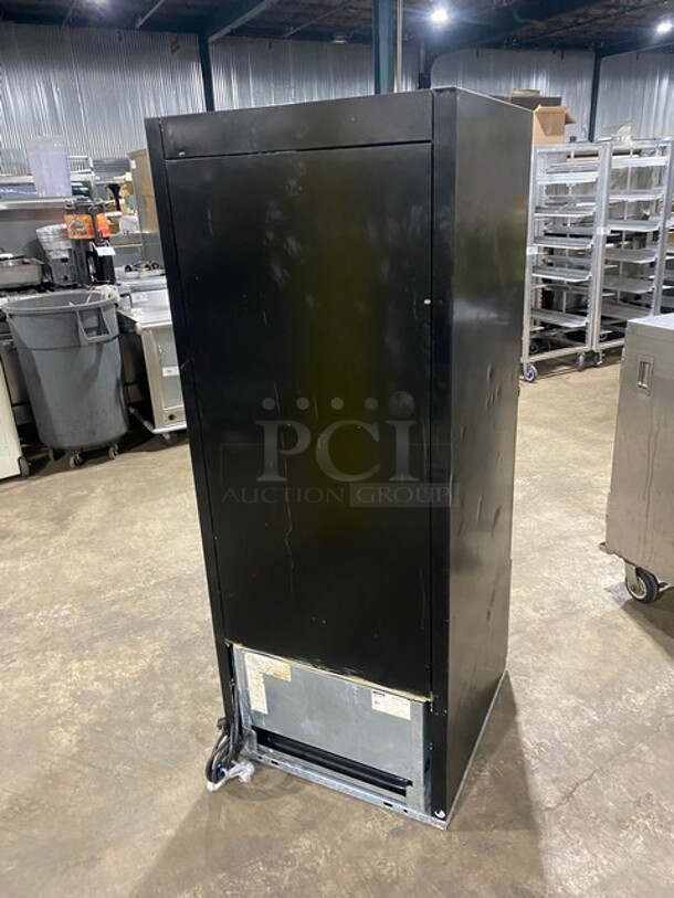 Frigoglass Commercial Single Door Reach In Cooler Merchandiser! With View Through Door! Poly Coated Racks! Model: MC300V2GB SN: 1611S36163! 120V 60HZ 1 Phase! - Image 4 of 8