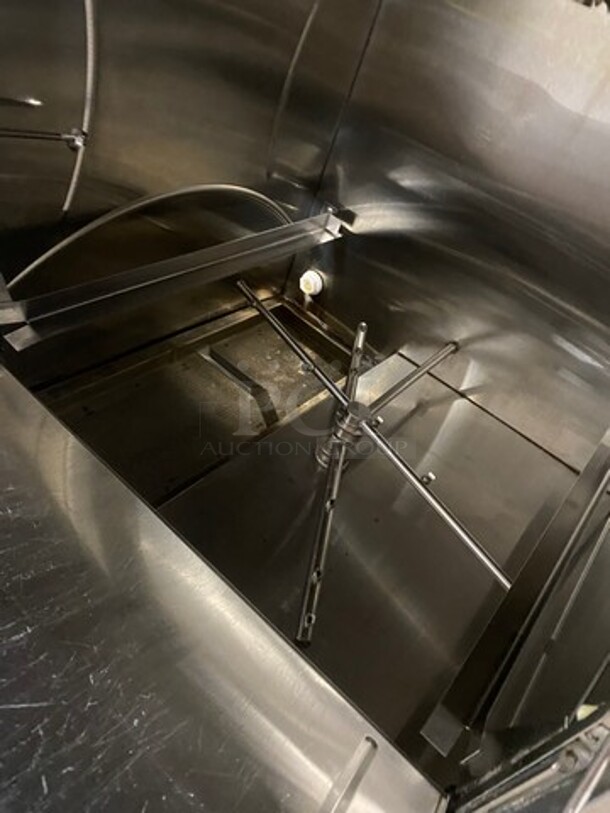 CMA Commercial Undercounter Dishwasher! All Stainless Steel! Model: CMA180UC 208V 60HZ 1 Phase - Image 5 of 8