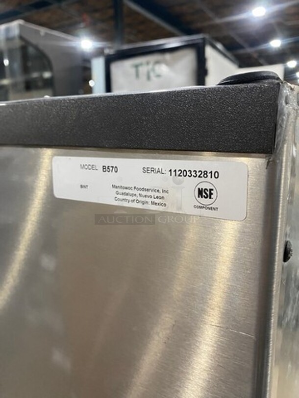 Manitowoc Commercial Ice Bin! All Stainless Steel! On Legs! ICE BIN ONLY! Model: B570 SN: 1120332810 - Image 6 of 7