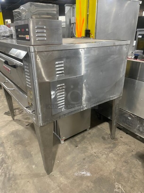 WOW! Blodgett Electric Powered Single Deck Pizza/Baking Oven! All Stainless Steel! On Legs! WORKING WHEN REMOVED! Model: 1048DD/AA-S SN: 112296QC092A 120V 60HZ 1 Phase - Image 3 of 10