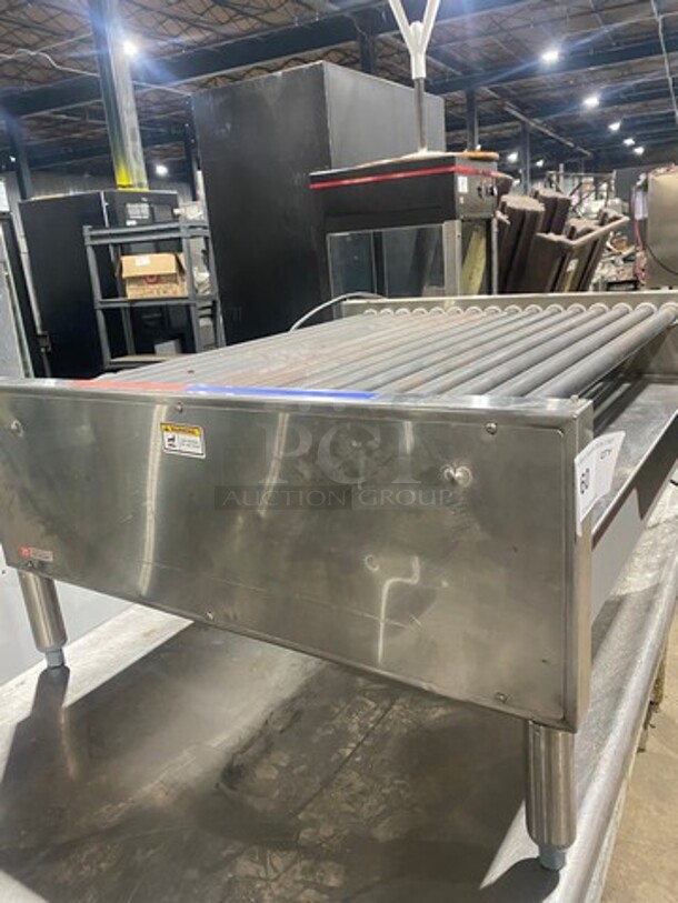 APW Wyott Commercial Countertop Hot Dog Roller Grill! All Stainless Steel! On Legs! Model: HRS755T SN: 022441105049 208/240V 60HZ 1 Phase - Image 2 of 11