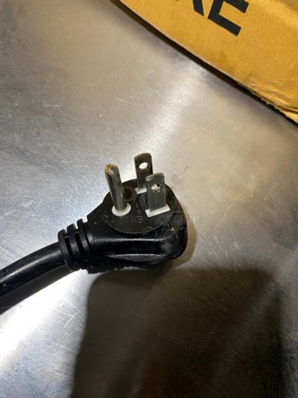 Turbo Air Commercial 2 Door Reach In Cooler! With Poly Coated Racks! All Stainless Steel! On Casters! Model: M3R472N SN: H2K3R41D1357 115V 60HZ 1 Phase - Image 9 of 9