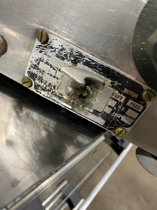  GLOBE Commericial Counter Top Deli Meat/Cheese Slicer! Stainless Steel! Model 500! 115V  1Phase!  - Image 5 of 7