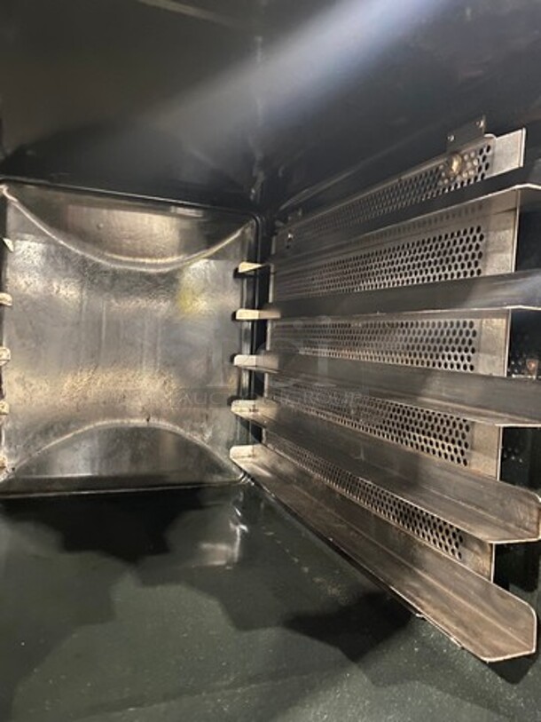 Turbofan Commercial Natural Gas Powered Double Deck Convection Oven! With View Through Doors! All Stainless Steel! 2x Your Bid Makes One Unit! Model: G32D5 SN: 749467 - Image 6 of 9