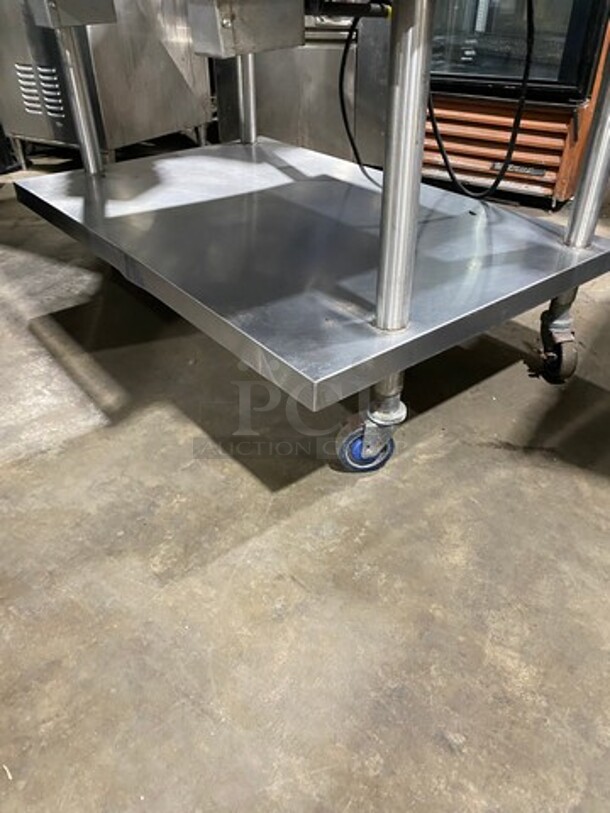 Vulcan Hart Commercial Natural Gas Powered Flat Top Griddle! With Back And Side Splashes! On Equipment Stand! All Stainless Steel! On Casters! Model: 48RRGCKR1 SN: 650097965 - Image 7 of 9