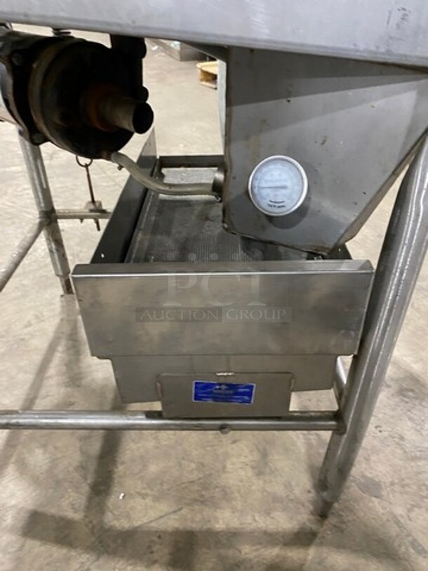Jackson Ecolab Commercial Pass-Through Dishwasher Machine! All Stainless Steel! On Legs! Model: ES200 SN: 06F205573 115V 60HZ 1 Phase - Image 8 of 10