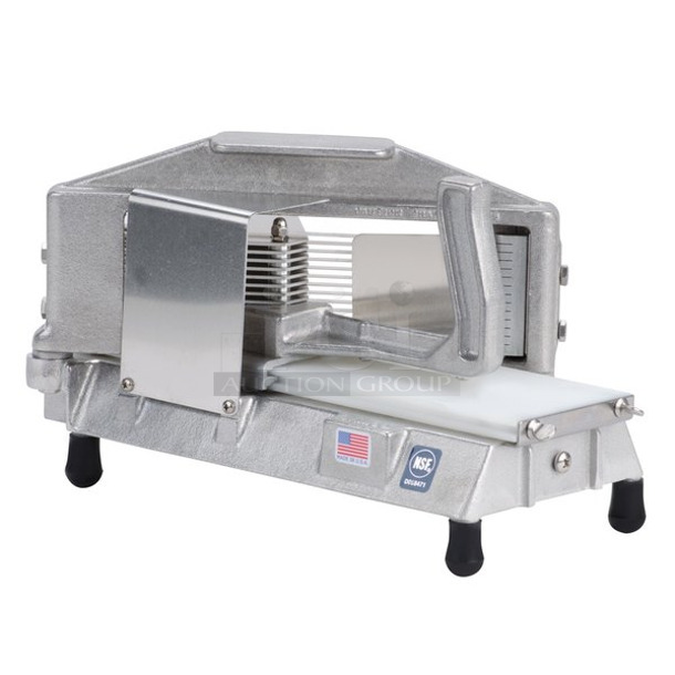 BRAND NEW SCRATCH AND DENT! Nemco 55600 Metal Commercial Countertop Tomato Slicer. 