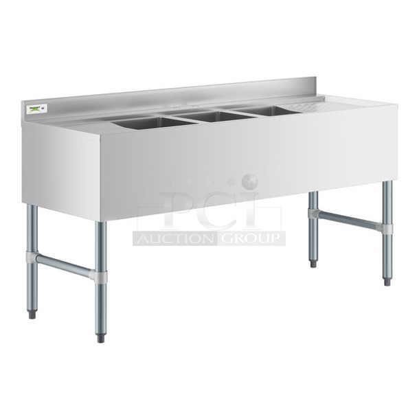 BRAND NEW SCRATCH AND DENT! Regency 600B32160213 Stainless Steel 3 Bowl Underbar Sink with Two Drainboards. Bays 10x14. Drain Board 11x15 - Item #1112590