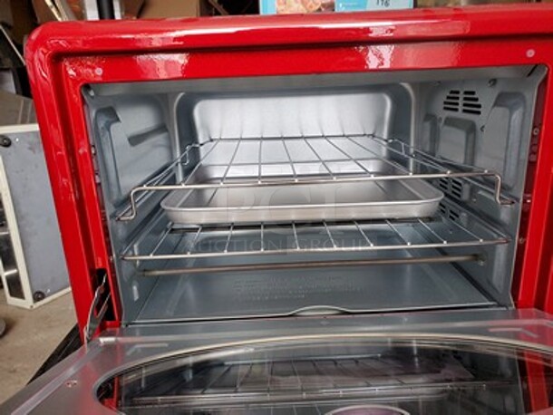 Retro Series Red Convection Toaster Oven with Built-in Timer|Brand new! - Image 5 of 8