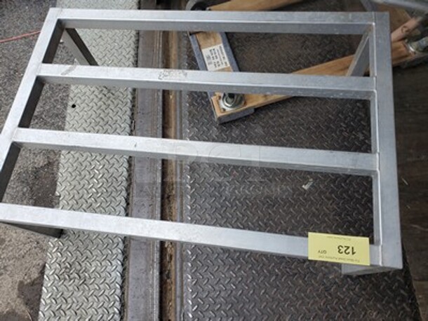 Rack  - Image 3 of 4