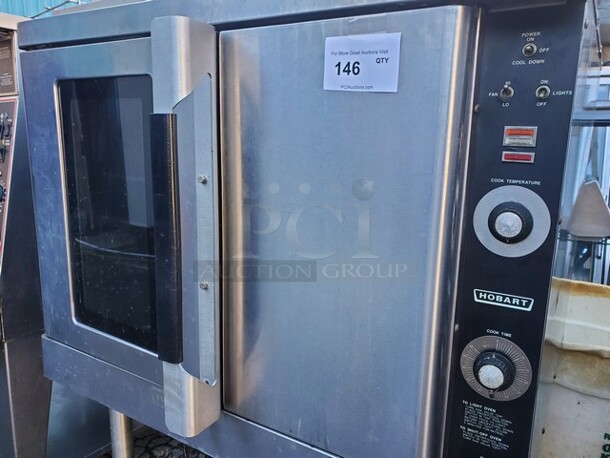 Hobart Natural Gas Full Size Single Deck Convection  38X36X55 (missing one Knob) on legs!! - Image 9 of 9