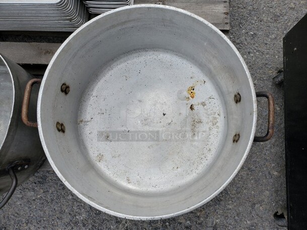 Aluminum Sauce Pot W/ Handles 21x11 - Image 1 of 4