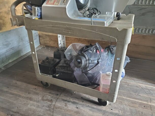 Rubbermaid Utility Cart (Content not included) 
 - Image 2 of 4