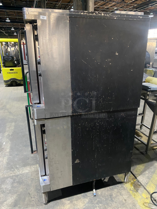 RARE FIND! Blodgett MARK V Commercial Double Deck Electric Powered Convection Oven! With View Through Doors! With Metal Oven Racks! Stainless Steel! On Legs! 2x Your Bid Makes One Unit! Model: Mark V 3 Phase - Image 3 of 9