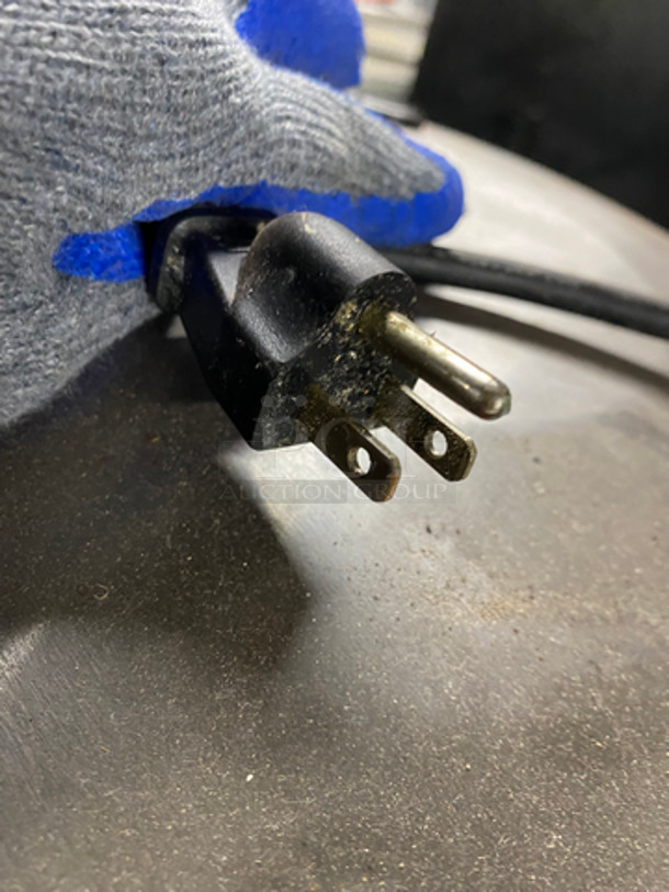 Commercial Countertop Rice Cooker! All Stainless Steel! Model: 37560R SN: A3651ET 120V 60HZ - Image 7 of 7