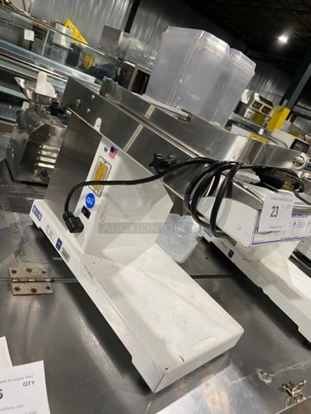 Oliver Commercial Countertop Mini Chip Slicer! Model: 738 SN: 188984 115V 60HZ 1 Phase - Image 3 of 7