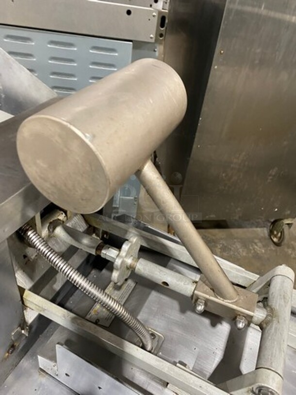 Lang Commercial Countertop Natural Gas Powered Flat Top Griddle with Clamshell Flat Hood Press! With Thermostatic Controls! Built In Hood! With Back and Side Splashes! All Stainless Steel! Model: COSS123-238 SN: CCSE 120118A0003 - Image 11 of 12