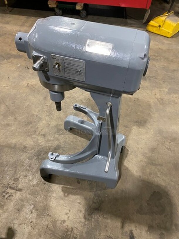 Hobart Commercial Heavy Duty 20Qt Planetary Mixer! Model: A200 SN: 11416019 115V 1 Phase - Image 4 of 10