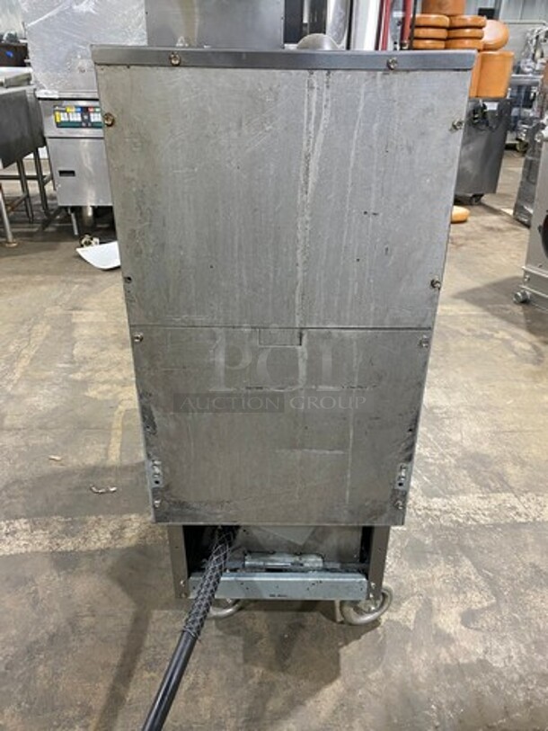 Frymaster Commercial Electric Powered Deep Fat Fryer! With Metal Frying Baskets! With Side Splashes! All Stainless Steel! On Casters! Model: RE1142SE SN: 1508NA0057 208V 60HZ 3 Phase - Image 3 of 12