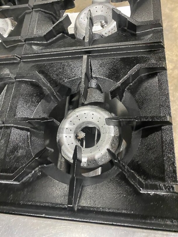 American Range Commercial Natural Gas Powered 6 Burner Stove! With Backsplash! With Full Size Oven Underneath! All Stainless Steel! On Casters! - Image 5 of 10