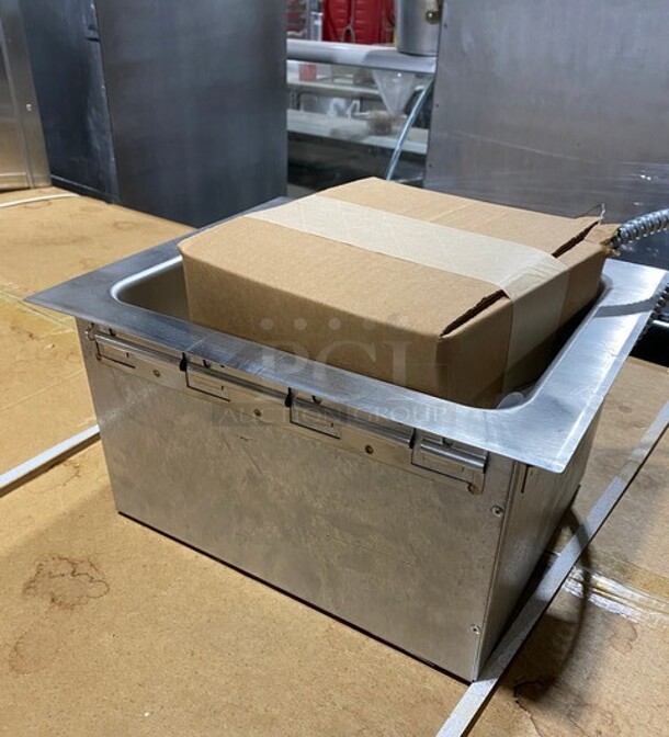 NEW IN BOX! APW Wyott Electric Powered CounterTop Single Well Drop In Steam Table! Working! - Image 3 of 9