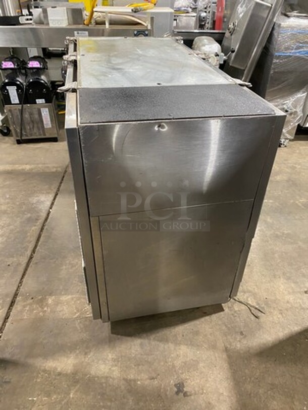 Glastender 2 Door Bar Back Cooler! With Poly Coated Racks! All Stainless Steel! On Legs! Model: NPT52L6SNH(LL/RR) SN: 134125922N 115V 60HZ 1 Phase - Image 4 of 9