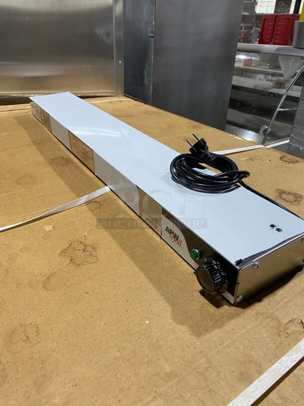 NEW! APW Wyott Heat Lamp With Infinite Control! MODEL FD42 SN:8025821090023 230v 1PH! Working! - Image 4 of 8
