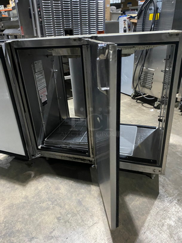 Glastender 2 Door Bar Back Cooler! With Poly Coated Racks! All Stainless Steel! On Legs! Model: NPT52L6SNH(LL/RR) SN: 134125922N 115V 60HZ 1 Phase - Image 5 of 9
