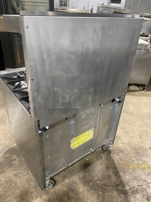 Sunfire Commercial Natural Gas Powered 6 Burner Stove! With Raised Back Splash And Salamander Shelf! With Oven Underneath! All Stainless Steel! On Casters! - Image 3 of 10