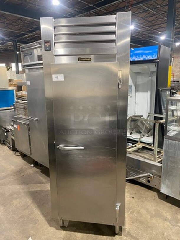 Traulsen Commercial Single Door Reach In Refrigerator! Solid Stainless Steel! On Legs! Model: RHT132WUTFHS SN: T91562C05 115V 60HZ 1 Phase - Image 1 of 9