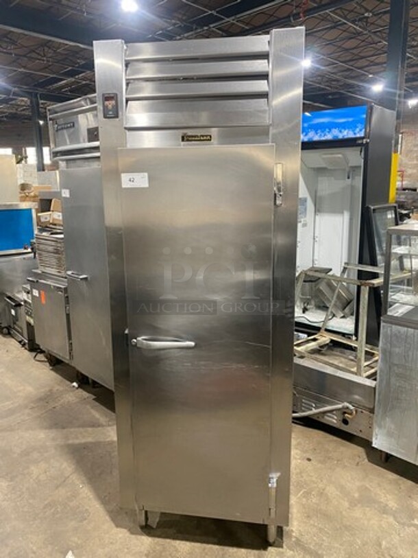 Traulsen Commercial Single Door Reach In Refrigerator! Solid Stainless Steel! On Legs! Model: RHT132WUTFHS SN: T91562C05 115V 60HZ 1 Phase