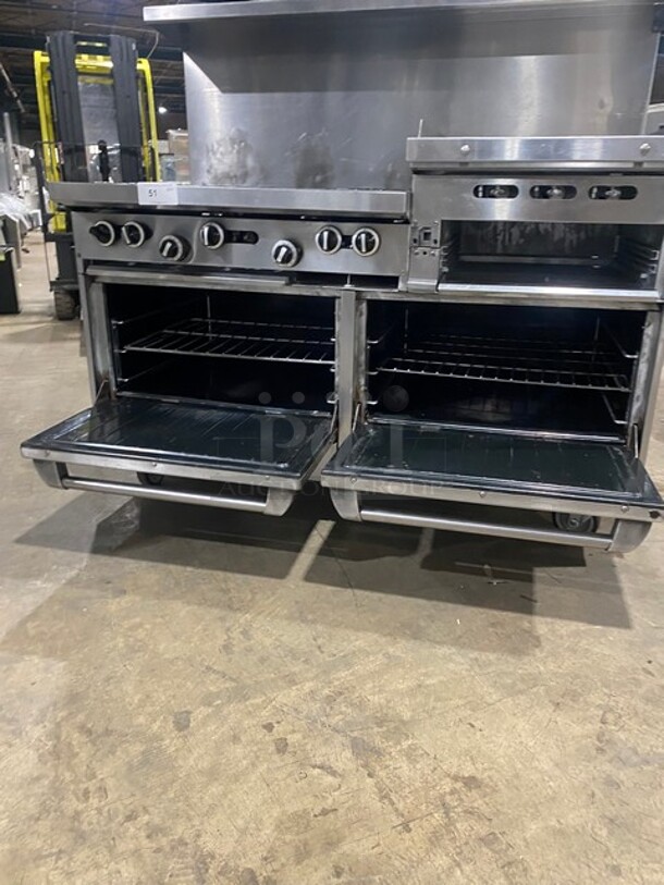 BEAUTIFUL! Garland Commercial Natural Gas Powered 6 Burner Stove With Raised Right Side Flat Griddle & Cheese Melter! Griddle Has Side Splashes! With Raised Back Splash And Salamander Shelf! With 2 Full Size Ovens Underneath! With Metal Oven Racks! All Stainless Steel! On Casters! - Image 8 of 9