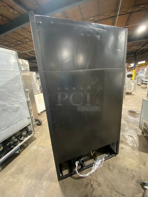 True Commercial 2 Door Reach In Refrigerator Merchandiser! With View Through Sliding Doors! Model: GDM37 SN: 7359096! 115V 60HZ 1 Phase! - Image 4 of 9