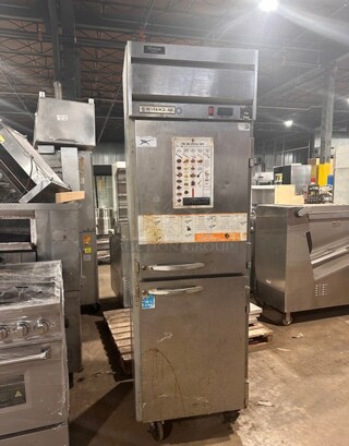 Beverage Air 18 Horizon Series 26" Solid Half Door Reach-In Freezer! MODEL HF1-1HS-DEF SN: 12202654 
