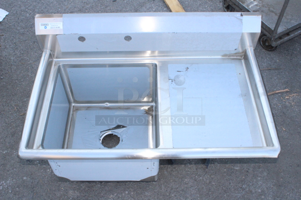 BRAND NEW SCRATCH & DENT! Steelton 522CS11818R 38 3/4" 18-Gauge Stainless Steel One Compartment Commercial Sink with Right Drainboard - 18" x 18" x 12" Bowl - Image 9 of 9