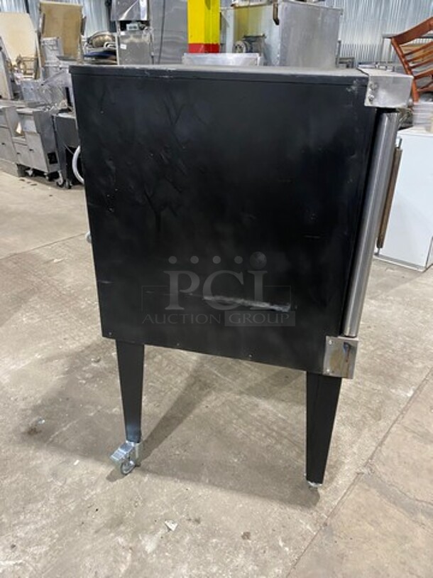Vulcan Commercial Gas Powered Single Deck Convection Oven! With View Through Doors! All Stainless Steel! On Casters! Model: VC4GS SN: 481268250PW  - Image 4 of 8