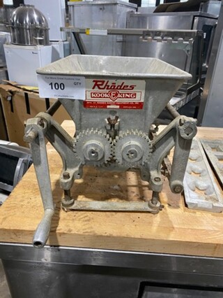 Rhodes Kook-E-King Commercial Cookie/ Pastry Depositor Machine! With 3 Metal Cookie Die!