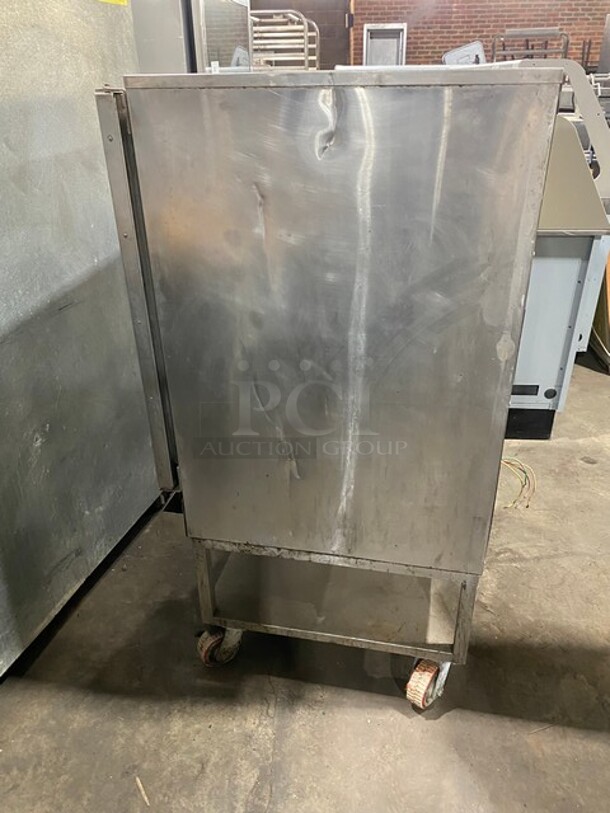 WOW! Blodgett Commercial Electric Powered Single Door Oven/Steamer Combi Oven! With View Through Door! With Storage Space Underneath! All Stainless Steel! On Casters! Model: COS101AA SN: 122998F068S 480V 60HZ 3 Phase - Image 4 of 10