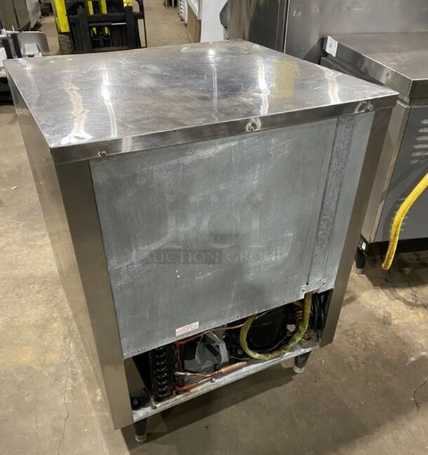 Beverage Air Commercial Single Door Undercounter Cooler! Stainless Steel! On Casters! Model: UCR27 SN: 2316481! 115V 60HZ 1 Phase! - Image 4 of 7