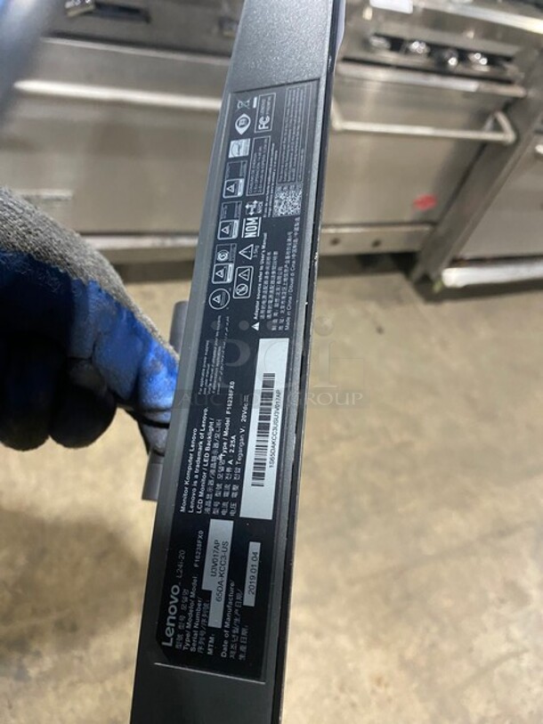Lenovo Flat Screen TV! Model F16238FX0 Serial 1S65DAKCC3USU3V017AP! - Image 5 of 5
