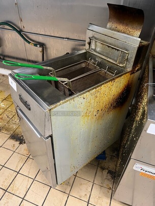 Frymaster Commercial Natural Gas Powered Deep Fat Fryer! All Stainless Steel! On Legs! WORKING WHEN REMOVED! Model: GF14SD SN: 0704FM0279 - Image 6 of 7
