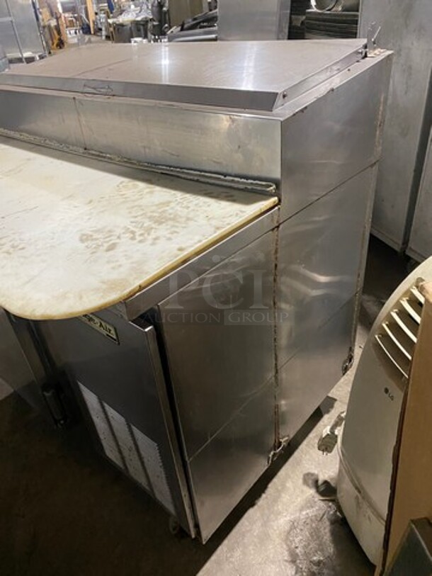 Beverage Air Commercial Refrigerated Pizza Prep Table! With Single Door Underneath Storage Space! All Stainless Steel! On Casters! Model: DP46 115V 60HZ 1 Phase - Image 2 of 8